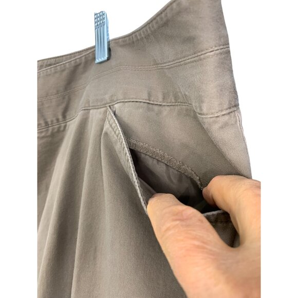 Lane Bryant Womens Black Swing Cardigan & Tan Chino Capri Pants Set 3X REE10488 - Picture 10 of 10